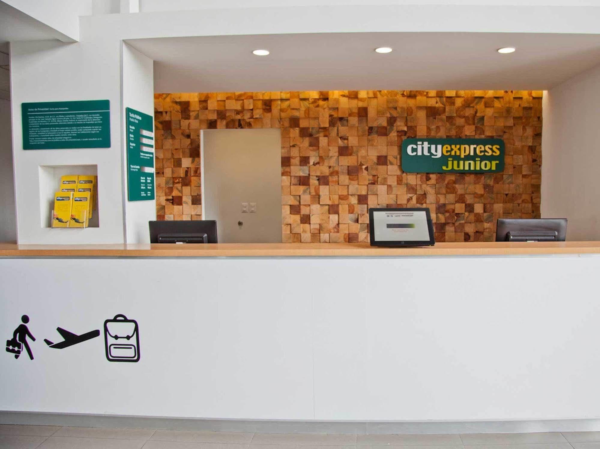 City Express Junior By Marriott Ciudad Del Carmen Aeropuerto מראה חיצוני תמונה